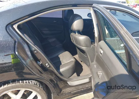 2010 Nissan Maxima 3.5 Sv from USA, damaged, VIN 1N4AA5AP3AC823344